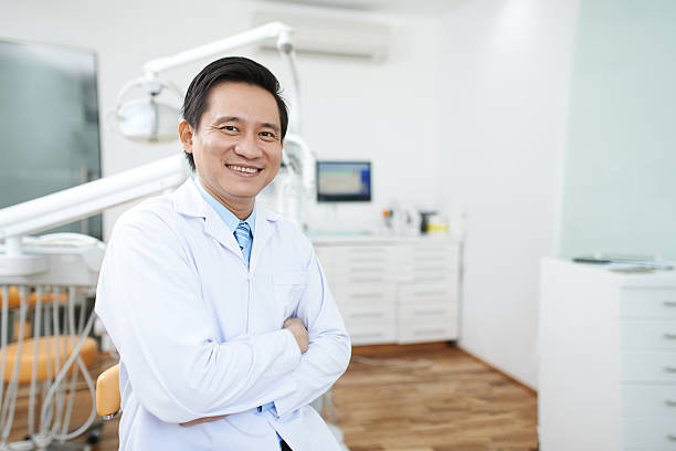 Dr. Michael T. Chan, BDS, MSc Orthodontics, MOrth RCS - Contemporary Orthodontics – From Biomechanics to Digital Treatment Planning