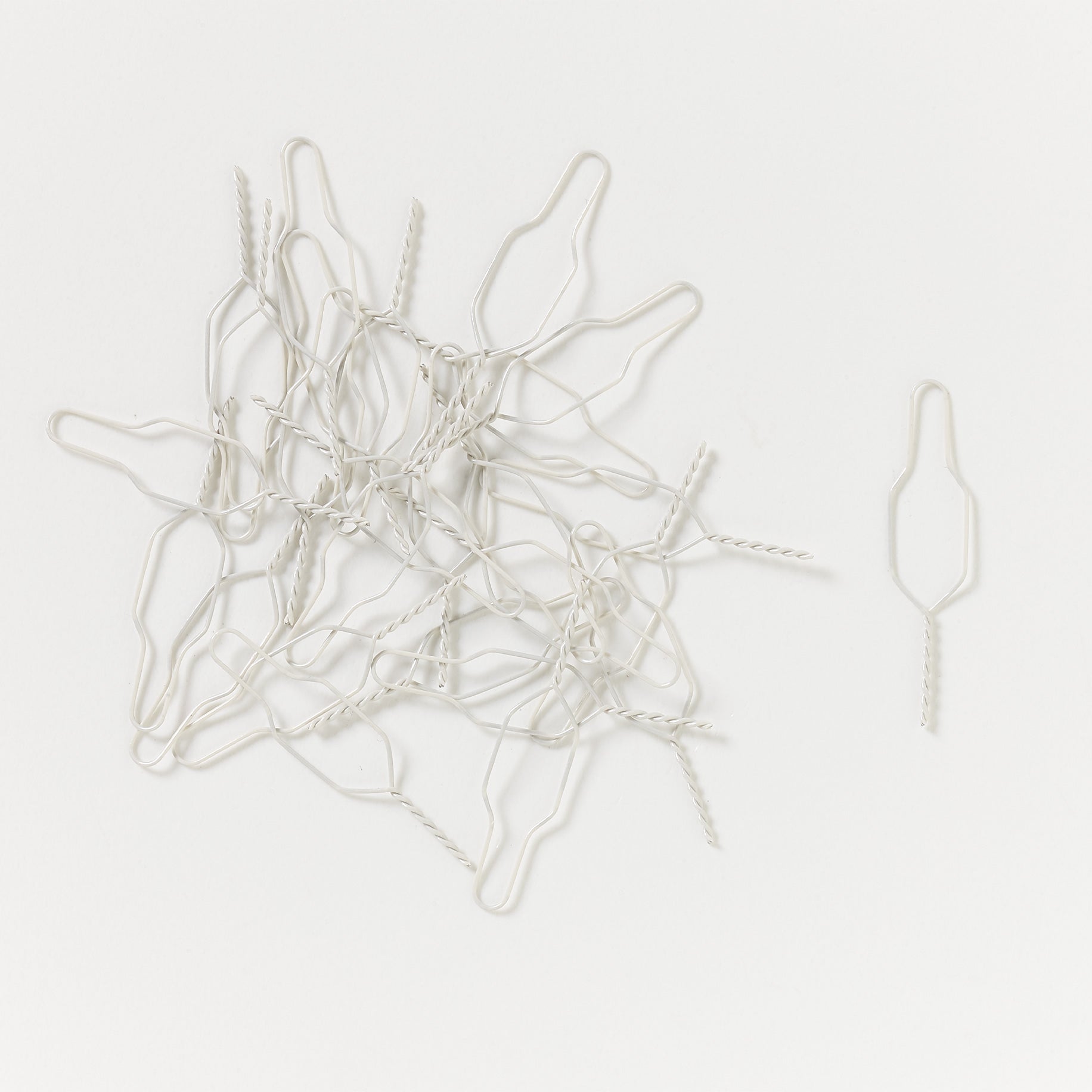 Short Kobayashi Hooks .014 Tooth-coloured