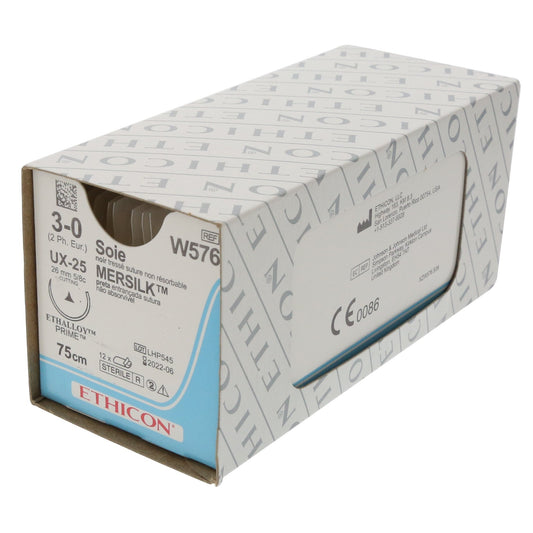 Mersilk Black W576. Length: 75cm, Gauge: 3/0